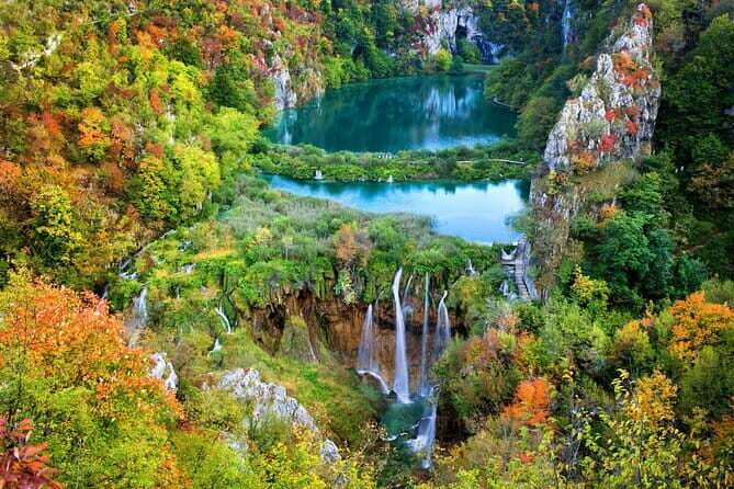 Split to Rovinj via Plitvice Lakes Tour (4hr stop included) - Key Points