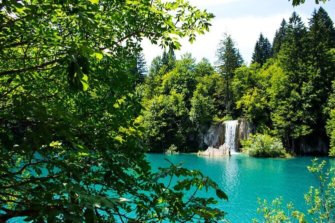 Split to Zagreb Private Transfer via Plitvice Lakes National Park - What Travelers Say