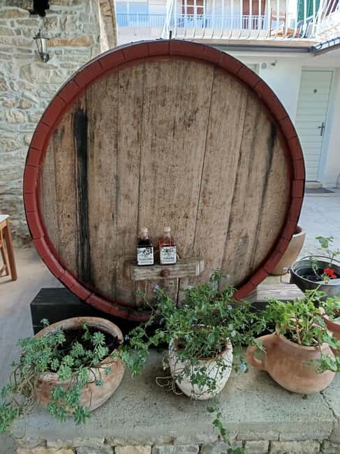 Split/Trogir: Krka Waterfalls Private Tour with Wine Tasting - Key Points