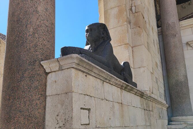 Split Walking Tour with a Licensed Local Guide - Key Points