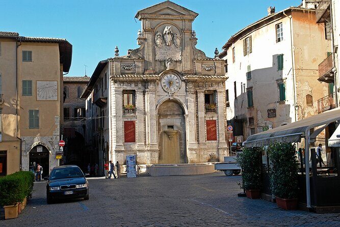 Spoleto Private Walking Tour with Official guide - Key Points
