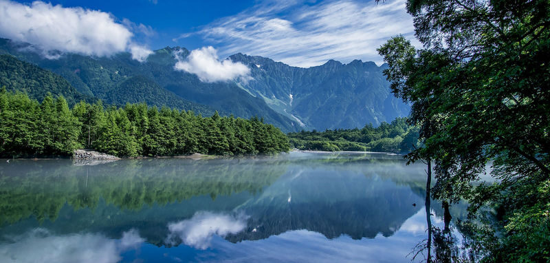 Spring, Summer, and Autumn Hiking Trip | Kamikochi x Shirakawa-go x Hida Takayama 2-Day Tour | Departure from Nagoya | Includes Resort Hotel - Shirakawa-go’s thatched village