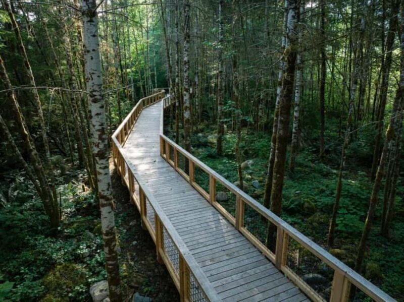 Squamish Canyon: Admission Ticket - An In-Depth Look at Squamish Canyon: A Natural Gem Near Vancouver