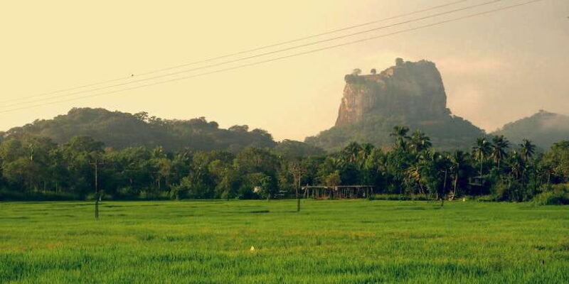 Sri Lanka: 2N3Day guided FULL TOUR with hotel accommodations - Key Points