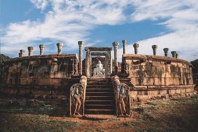 Sri Lanka 5 Day tour Best Nature and Culture include top hotels - Exploring the Heart of Sri Lanka: A Detailed Review