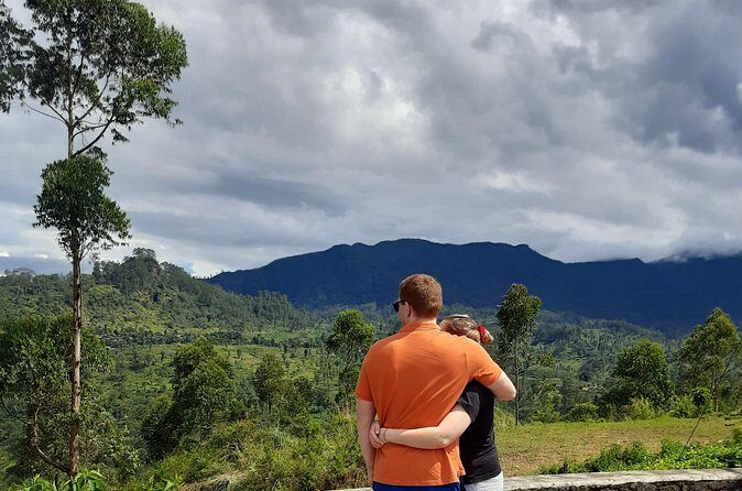 Sri Lanka Car and Driver Hire - FAQs