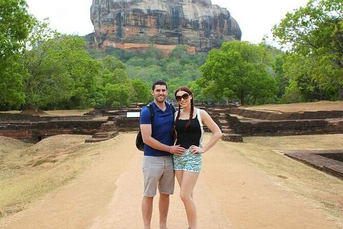 Sri Lanka Private 8-Day Guided Tour with Pickup from Colombo - FAQs