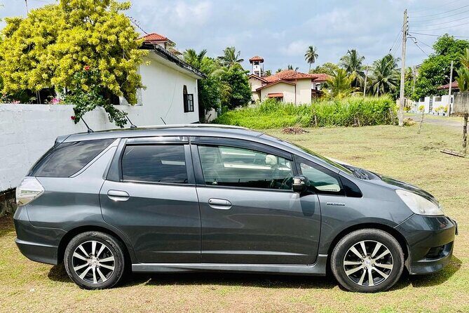 Srilanka taxi service Airport (BIA)to pick up and drop hotel - Key Points