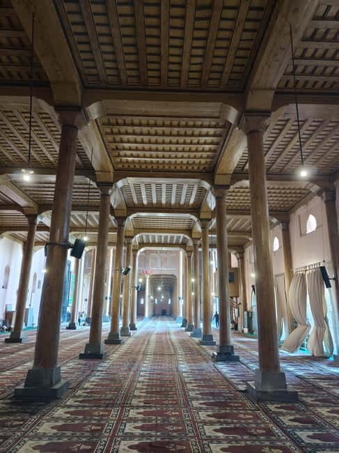 Srinagar: Private Old City and Mughal Gardens Guided Tour - Why This Tour Works for Travelers