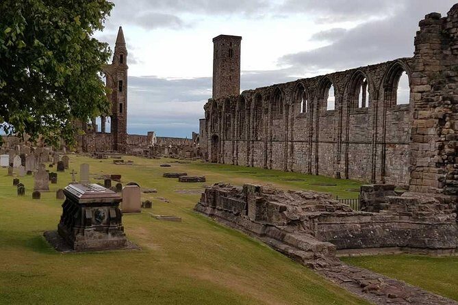 St Andrews History Tours - A Closer Look at the St Andrews History Tour