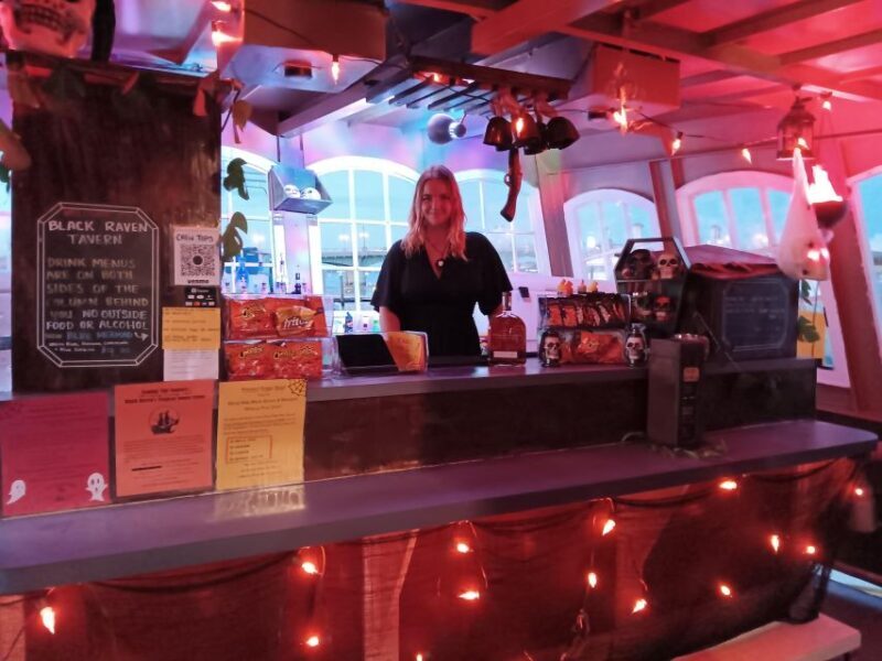 St. Augustine: The Black Raven Rum Runners Pirate Show (21+) - The Cruise & Scenery