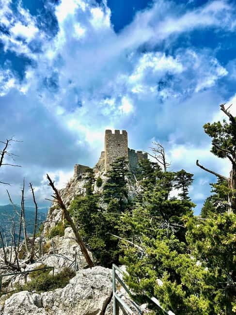 St. Hilarion Castle and Bellapais ruines- with private guide - Experience the Majesty of Cyprus’s Medieval Heritage with a Private Guide