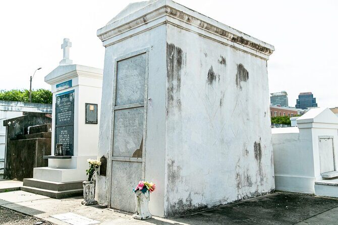 St. Louis Cemetery No. 1 Official Walking Tour - FAQ