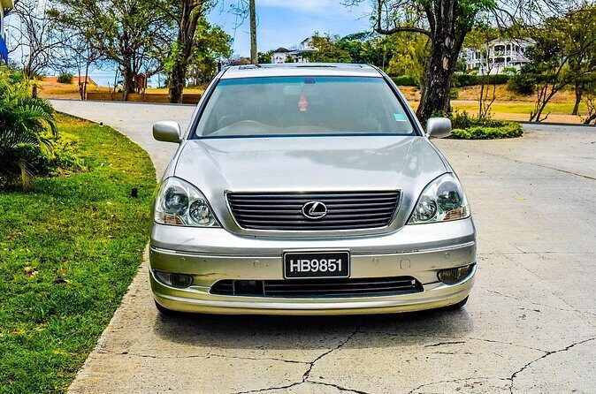 St Lucia Airport Transfer Roundtrip from Hewanorra (UVF) - The Sum Up