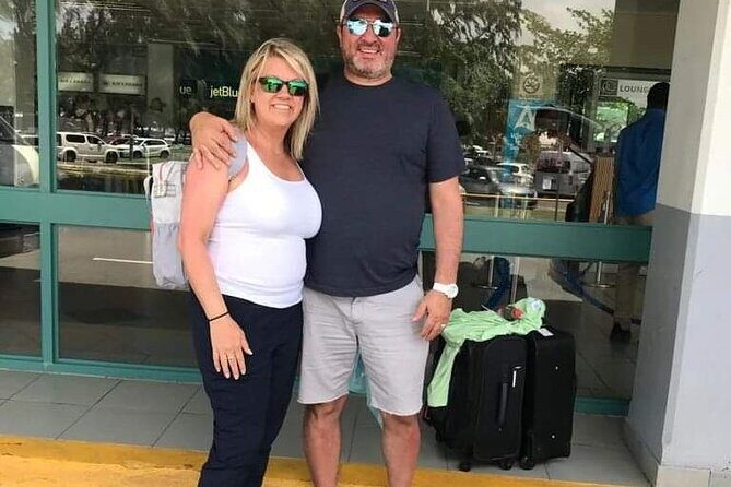 St. Lucia Fast Track UVF and Private Airport Transfer - The Experience in Detail