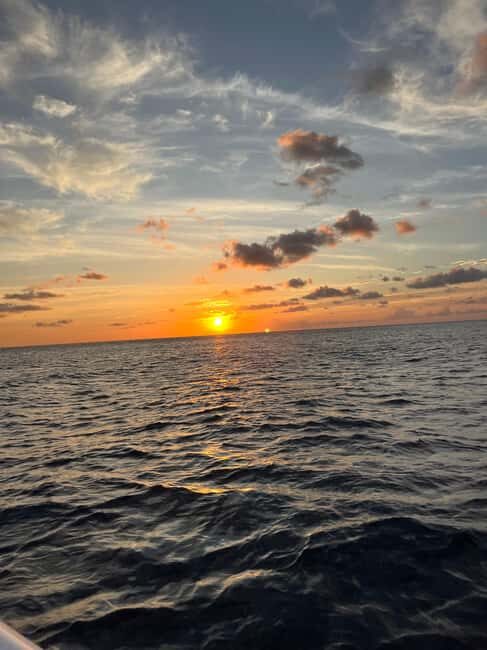St. Lucia: Sunset Cruise, best way to end a day in paradise - Key Points