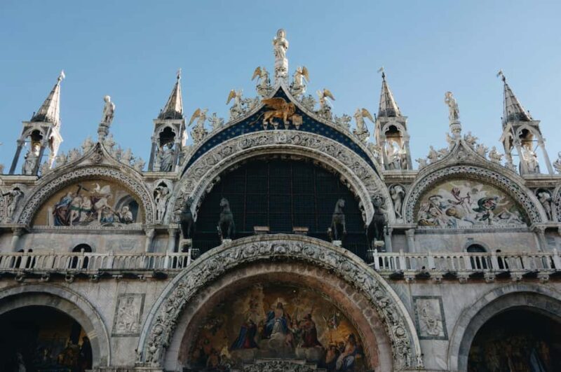 St. Mark's Basilica Complete Skip the Line Official Visit - A Closer Look at the Experience