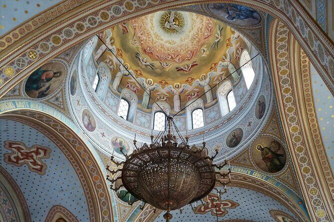 St Patrick Cathedral and Manhattan Walking Tour - Frequently Asked Questions