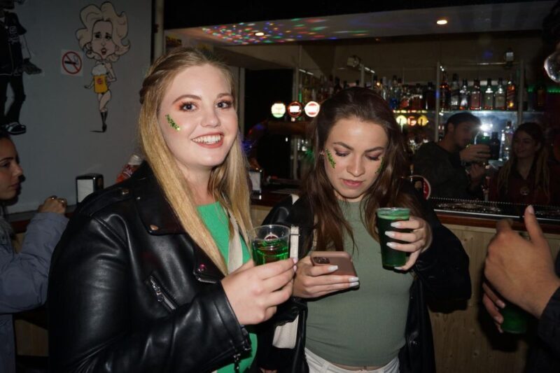 St Patrick's Lisbon Pub Crawl - Experience the Irish Spirit in Lisbon with the St Patricks Lisbon Pub Crawl