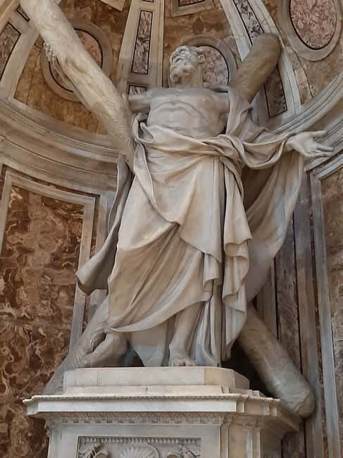 St.Peter's Basilica:La Pieta&Papal Tombs Semi Private Tour - Tombs, Grottoes, and the Holy Door
