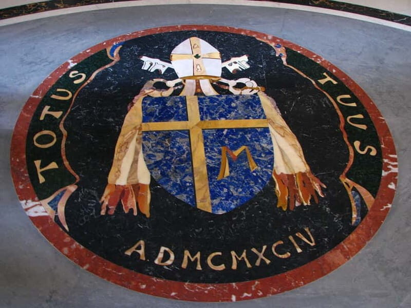 St.Peter's Basilica:La Pieta&Papal Tombs Semi Private Tour - The Architectural Marvel: Bernini’s Square