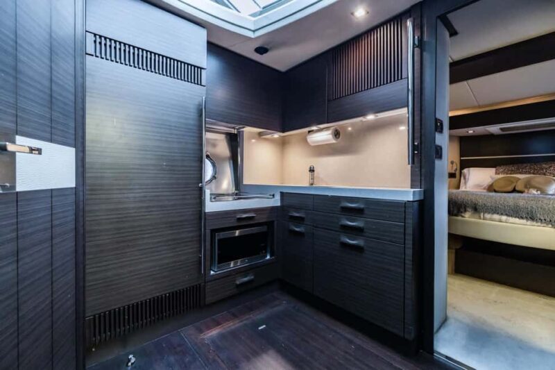 St. Petersburg: Private Yacht Cruise - The Experience of a Private Yacht: Benefits & Subtleties