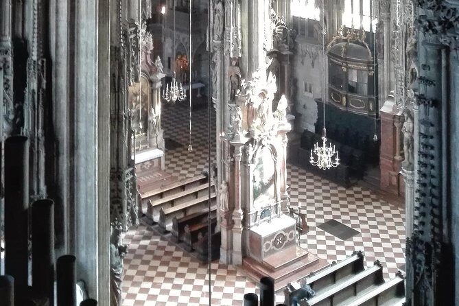 St. Stephen's cathedral - old symbol newly discovered - Views and Additional Perspectives