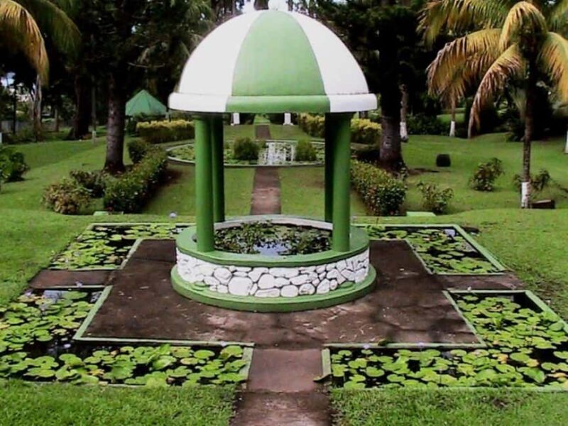 St. Vincent: Leeward Island Tour with Dark View Falls - Key Points