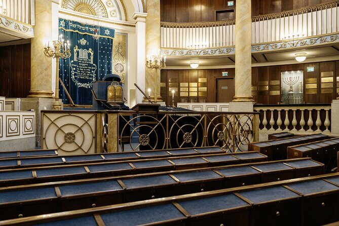 Stadttempel Admission Ticket with a guided tour - What to Expect on the Tour