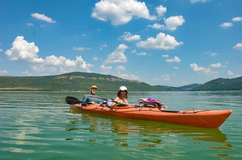 Stamboliski dam lake kayaking day tour - Key Points
