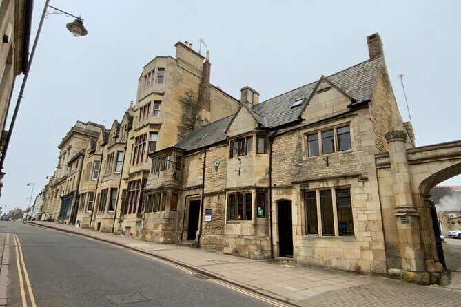 Stamford Town Guided Tours - Who Should Consider This Tour?