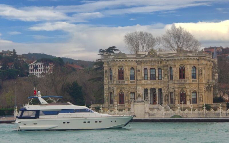 stanbul: Sunset Cruise with Refreshments - Who Is This Tour Best For?