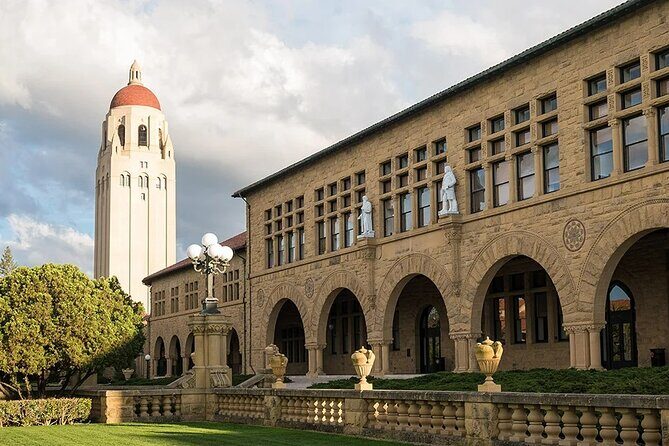 Stanford's Art and Architecture: A Self-Guided Audio Tour - Discovering Stanford’s Art and Architecture on Your Own Terms