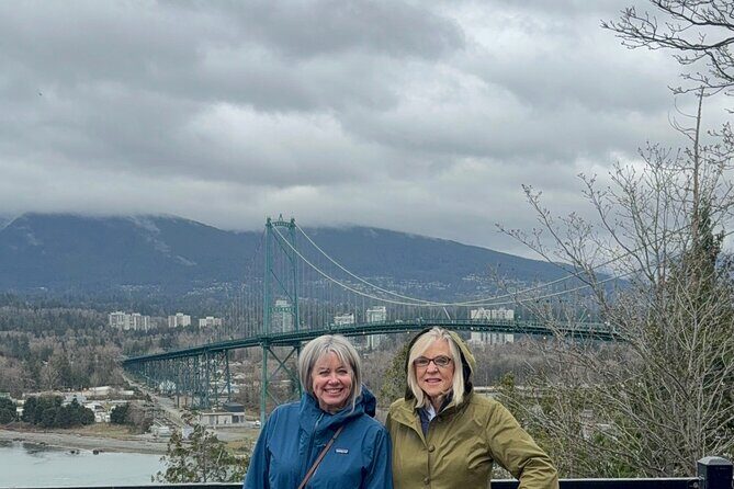 Stanley Park Tour:VIP CarSmall Group,Affordable,Valuable,Comfort - Why It’s a Good Value