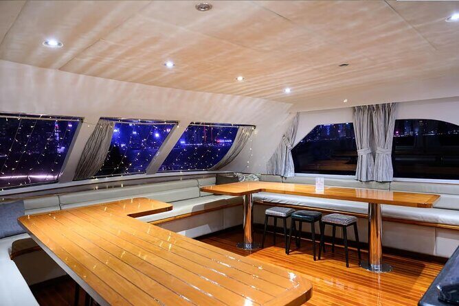 STARLIGHT: Victoria Harbour Night Yacht Tour - FAQ