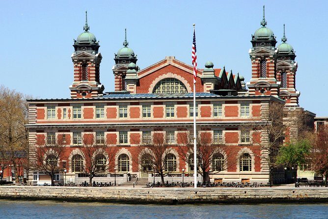 Statue of Liberty and Ellis Island Tour Semi-Private 8ppl Max - An In-Depth Look at the Tour Experience