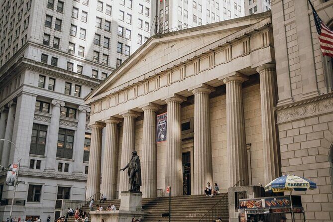 Statue of Liberty and Wall Street Highlights Tour in New York - Exploring the Itinerary in Detail