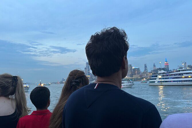 Statue of Liberty & Manhattan Skyline Cruise Near Times Square - Quick Overview: What This Experience Offers