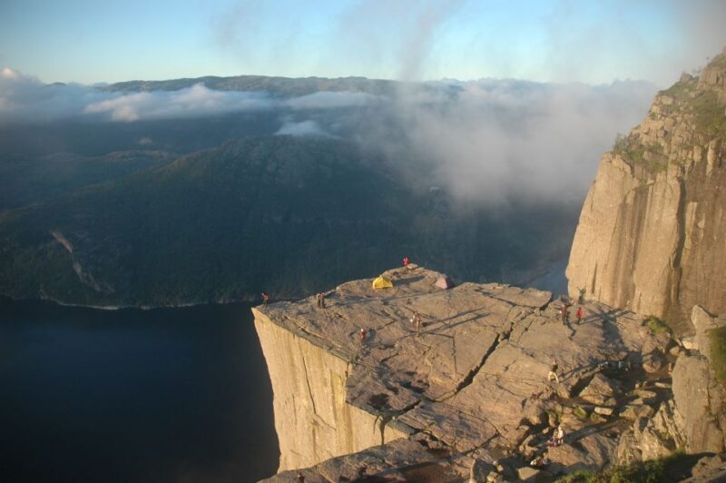 Stavanger: Guided Sunrise Hike to Pulpit Rock - What Makes This Tour Stand Out