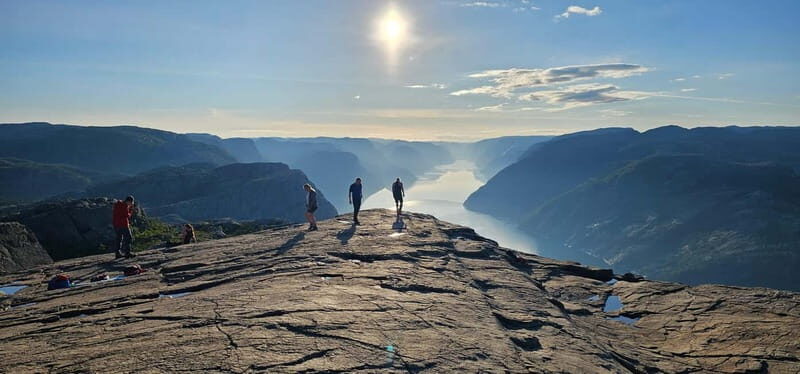 Stavanger: Hiking to world famous Pulpit Rock - An In-Depth Look at the Pulpit Rock Hike from Stavanger