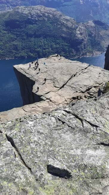 Stavanger: Pulpit rock off the beaten path - The Challenges and Considerations