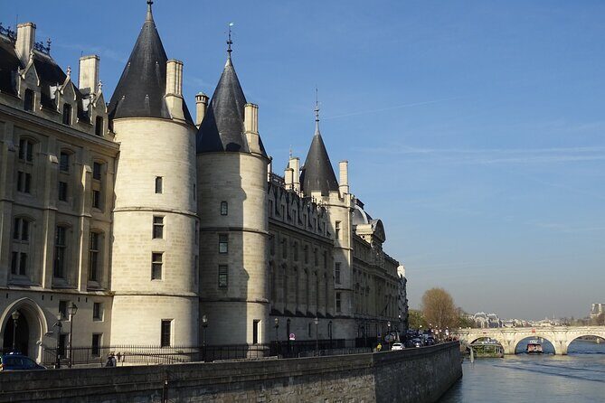 Ste Chapelle & Conciergerie Private Guided Tour with Tickets - A Close-Up Look at the Sainte-Chapelle & Conciergerie Private Guided Tour