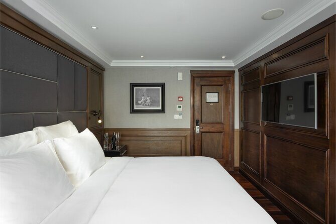 Stellar Cruise Full Day Explore Halong Bay - FAQ