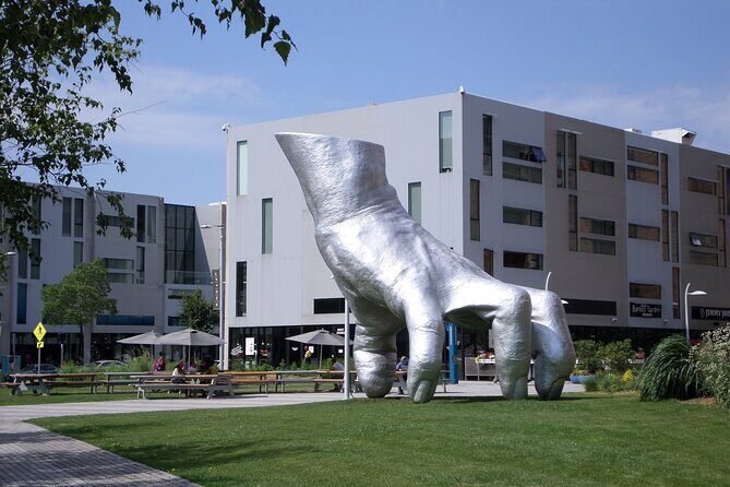 Step on Guide- Using Your Vehicle - Key Points