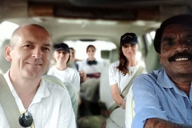 Stepwell & Fatehpur Sikri stops Agra to/from Sawai madhopur city - Why This Tour Works Well