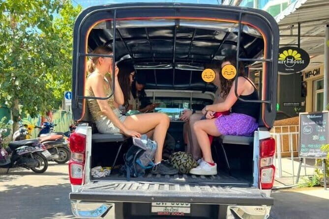 Sticky Waterfall Retreat and Chet Si Fountain Transfer - Diving Deeper: What to Expect from the Tour