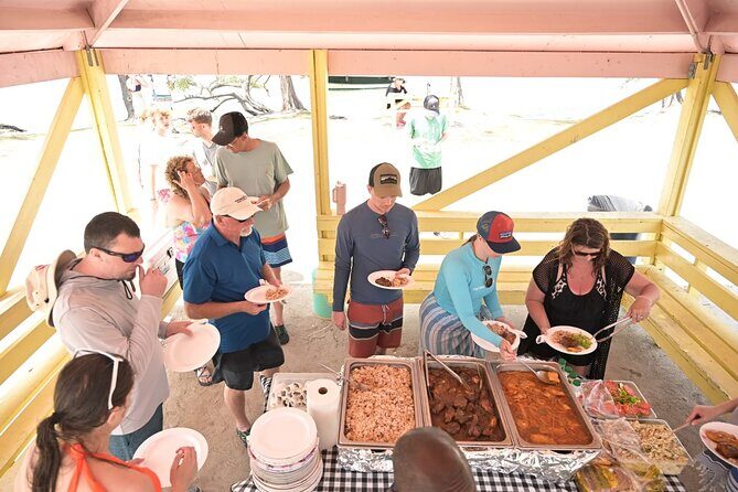 Stingray City and Snorkel Tour With Lunch - A Closer Look at the Experience