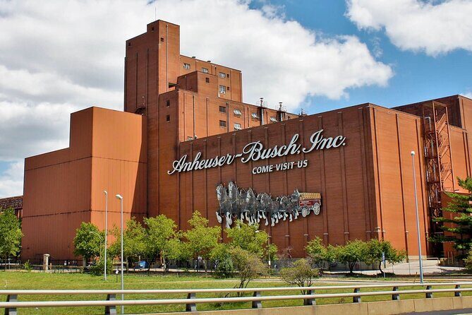 "StL's Best Sights and Bites" - Your Private Tour in St. Louis - Who Should Consider This Tour?