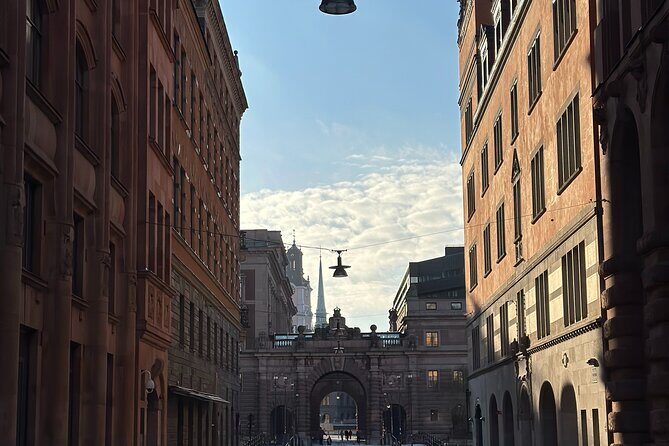 Stockholm: 2-Hour Walking Tour + 2.5-Hour Archipelago Cruise - Key Points