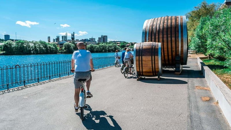 Stockholm 3-Hour Private Guided Bike Tour - FAQ